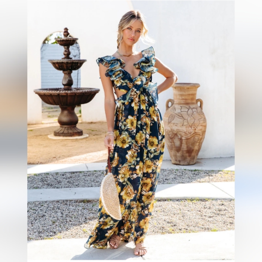 NWT Luxxel Encanto Floral Ruffle Maxi Dress